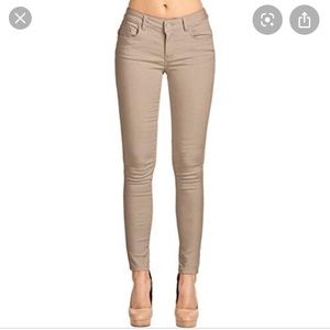 UNIQLO Skinny Jeans